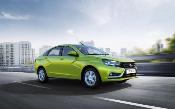 Lada Vesta обновился вслед за универсалом